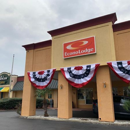 Econo Lodge Choice Hotels I 95 Savannah Gateway 24 Hour Fitness Center On Site Guest Laundry On Site Perkins Restaurant Georgetown Exterior photo