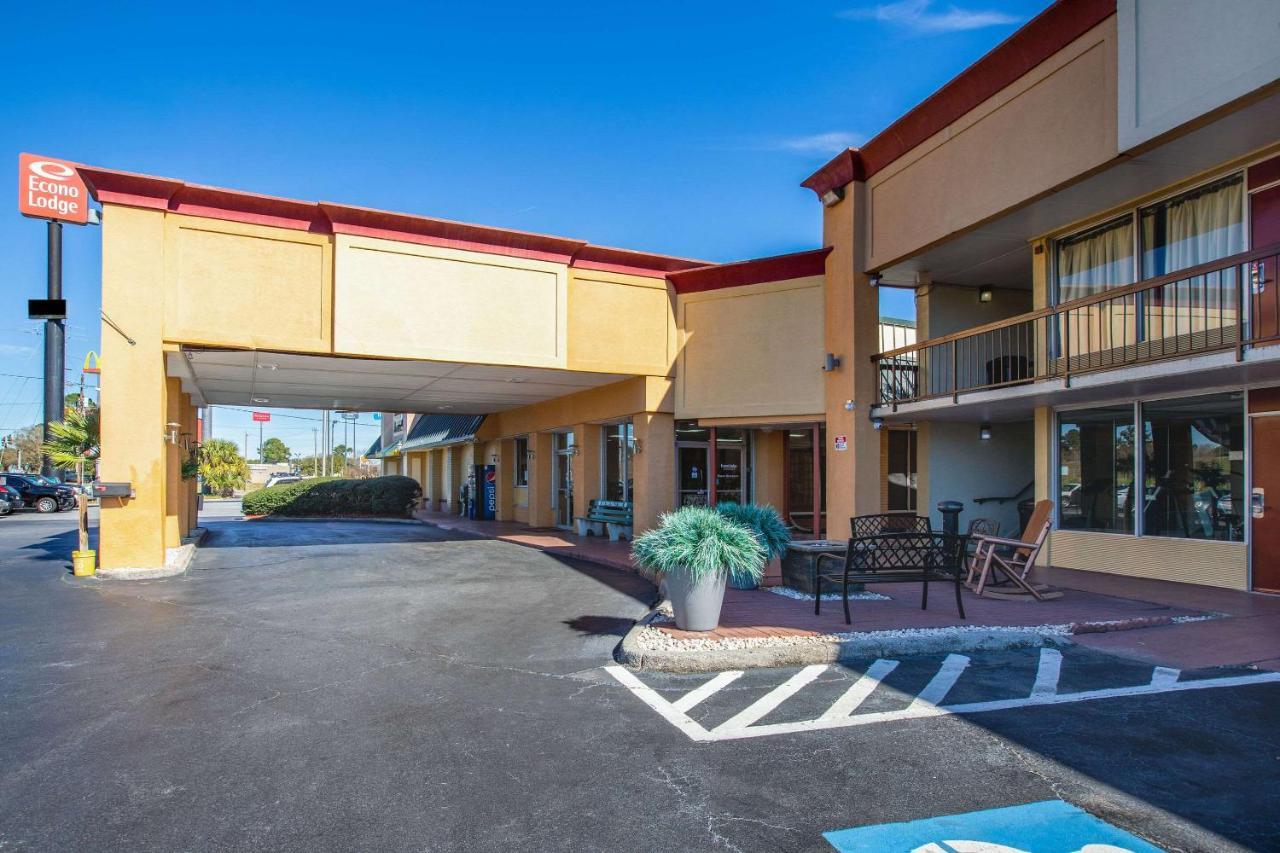 Econo Lodge Choice Hotels I 95 Savannah Gateway 24 Hour Fitness Center On Site Guest Laundry On Site Perkins Restaurant Georgetown Exterior photo