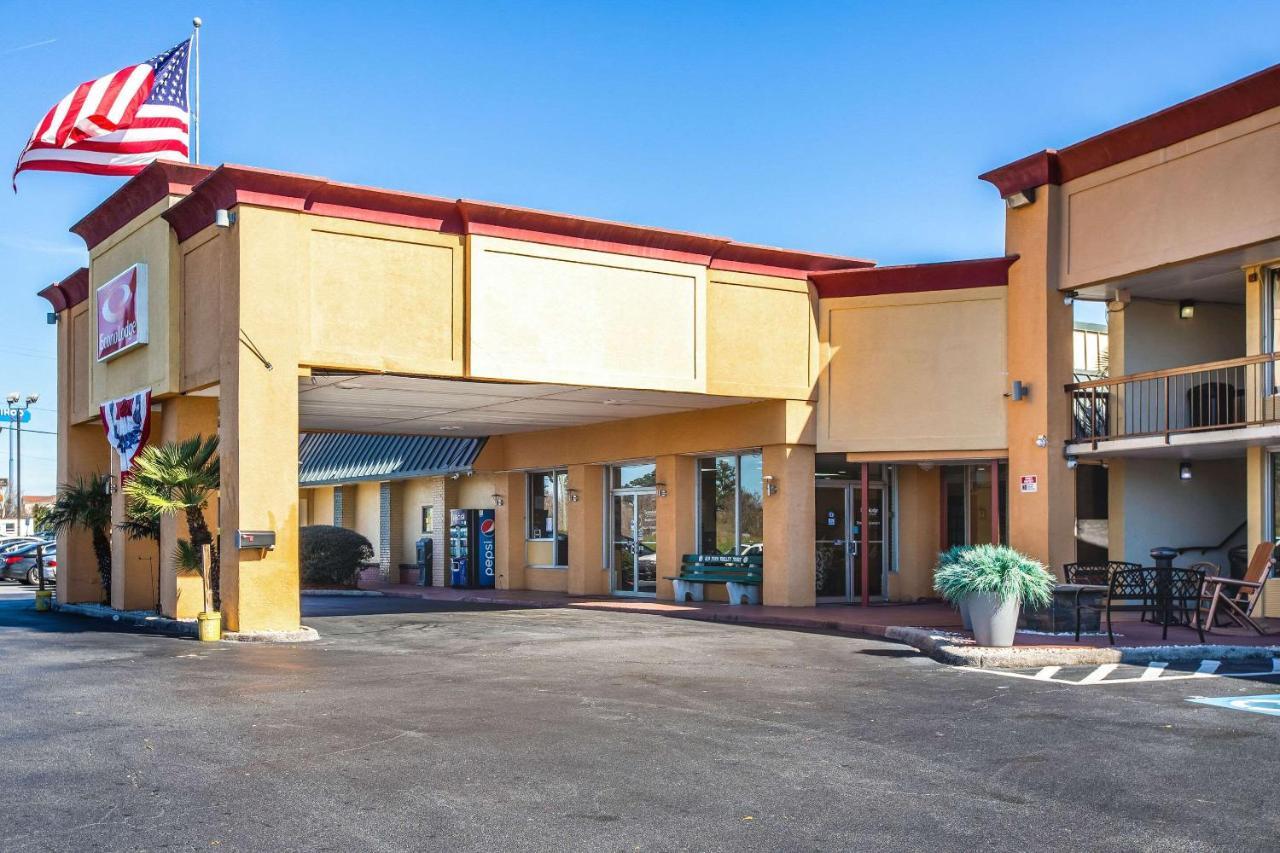 Econo Lodge Choice Hotels I 95 Savannah Gateway 24 Hour Fitness Center On Site Guest Laundry On Site Perkins Restaurant Georgetown Exterior photo
