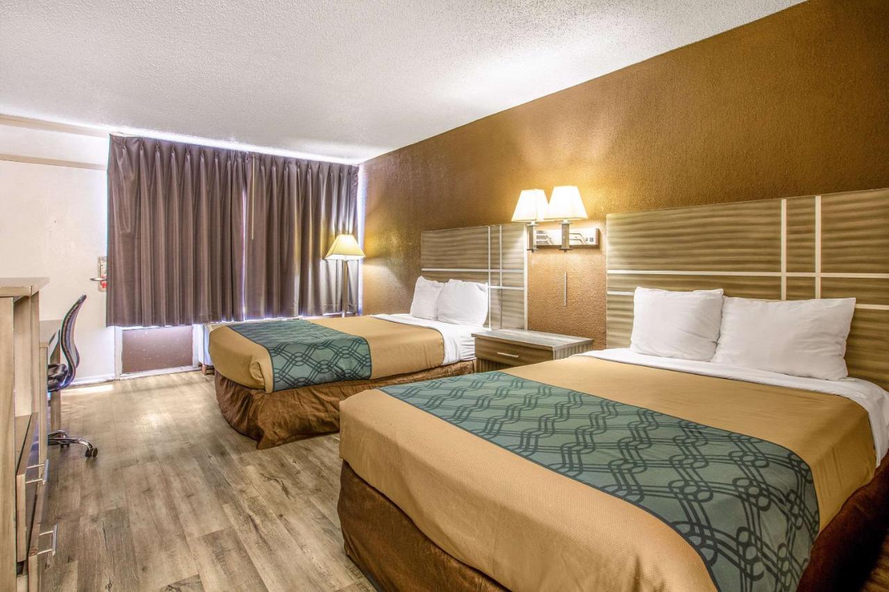 Econo Lodge Choice Hotels I 95 Savannah Gateway 24 Hour Fitness Center On Site Guest Laundry On Site Perkins Restaurant Georgetown Exterior photo