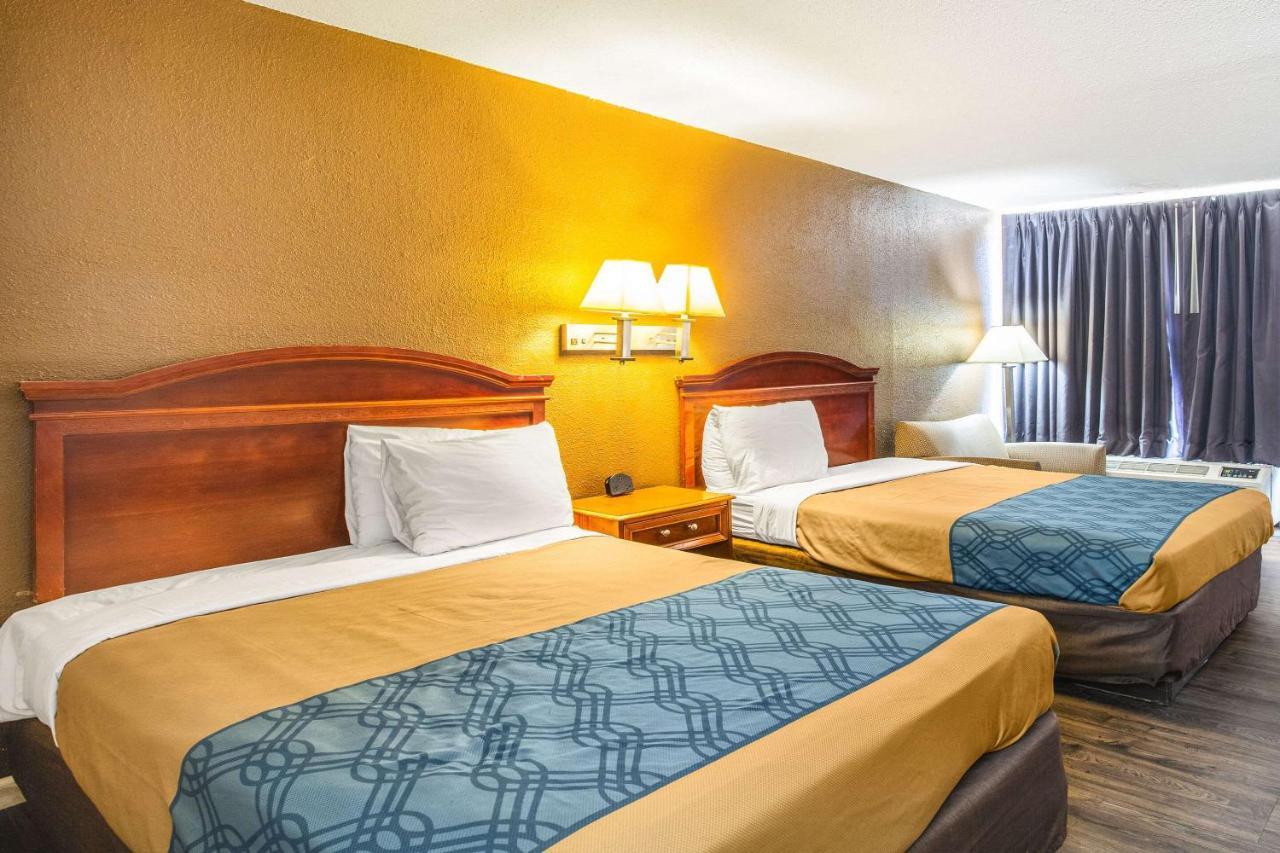 Econo Lodge Choice Hotels I 95 Savannah Gateway 24 Hour Fitness Center On Site Guest Laundry On Site Perkins Restaurant Georgetown Exterior photo