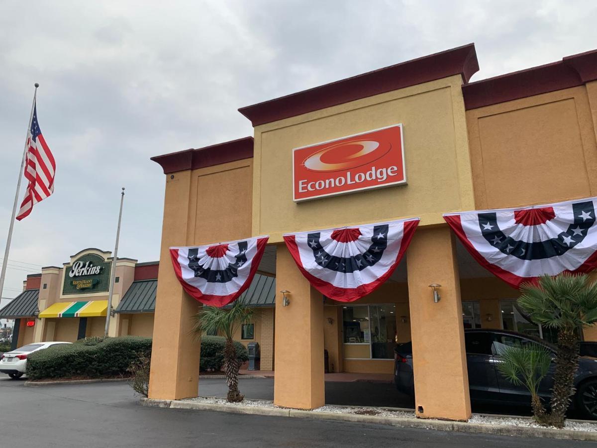 Econo Lodge Choice Hotels I 95 Savannah Gateway 24 Hour Fitness Center On Site Guest Laundry On Site Perkins Restaurant Georgetown Exterior photo