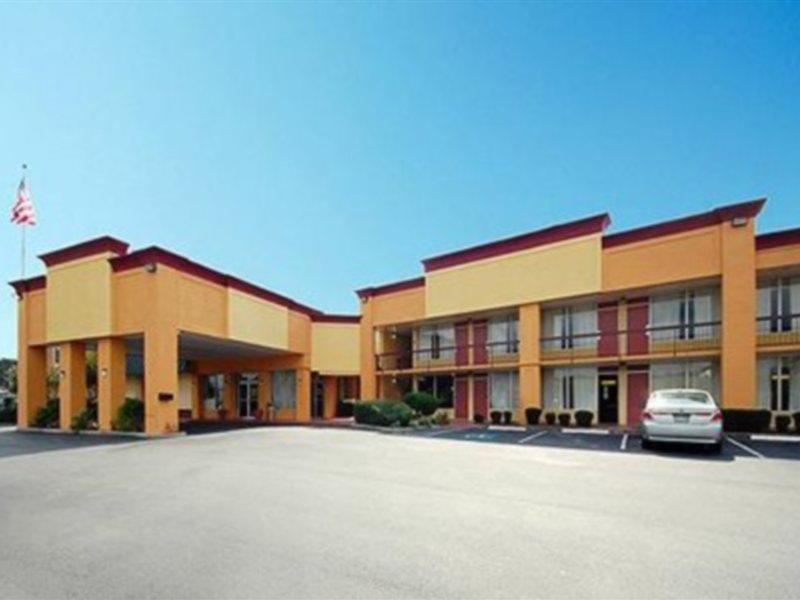 Econo Lodge Choice Hotels I 95 Savannah Gateway 24 Hour Fitness Center On Site Guest Laundry On Site Perkins Restaurant Georgetown Exterior photo