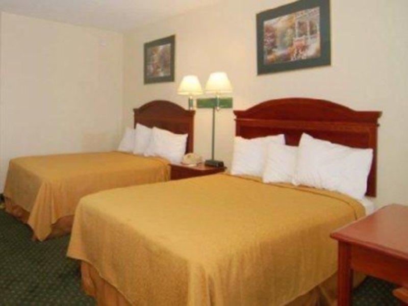 Econo Lodge Choice Hotels I 95 Savannah Gateway 24 Hour Fitness Center On Site Guest Laundry On Site Perkins Restaurant Georgetown Room photo