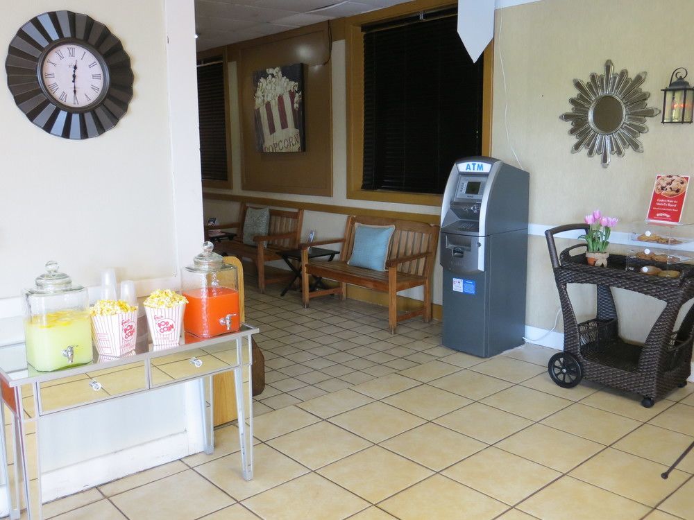 Econo Lodge Choice Hotels I 95 Savannah Gateway 24 Hour Fitness Center On Site Guest Laundry On Site Perkins Restaurant Georgetown Exterior photo